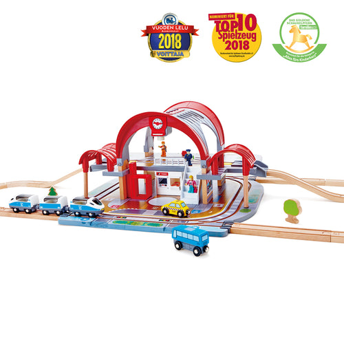 Set sine de tren de lemn - Circuit tren GARA HAPE- Gara centrala Hape