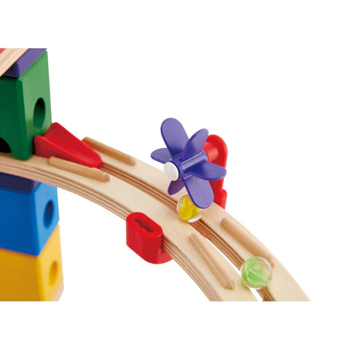 Traseu cu bile din lemn - HAPE Quadrilla - Marble run race to the finish